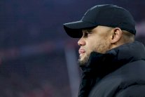 بطولة ألمانيا: بايرن يواجه شتوتغارت في مستهل أسبوعين حاسمين