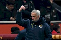 بطولة تركيا: غلطة سراي يتهم مورينيو بالعنصرية بعد انتهاء الديربي بالتعادل