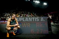 دوبلانتيس يحطم رقمه العالمي في القفز بالزانة ويحقق 6.27 أمتار