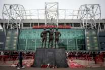 مانشستر يونايتد يعلن خططه لبناء ملعب بسعة مئة ألف متفرج