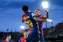 بطولة إسبانيا: برشلونة لمواصلة زخمه وأتلتيكو لنفض غبار خروجه القاري الدراماتيكي