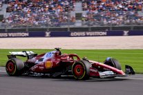 جائزة أستراليا الكبرى: لوكلير الأسرع وهاميلتون خامسا في التجارب الحرة