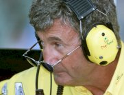 رحيل إدي جوردان المالك السابق في الفورمولا واحد عن 76 عاما