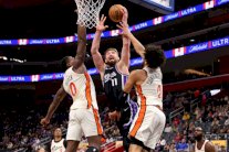 دوري أن بي ايه: لافين يقود كينغز للفوز على بيستونز وتعزيز حظوظه بالـ 