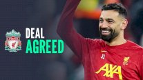 تطور مفاجئ في عقد صلاح مع ليفربول! (فيديو)