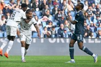 بطولة فرنسا: سانت إتيان يبقي على آماله الضئيلة بالبقاء