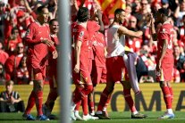 بطولة إنكلترا: ليفربول يحسم لقبه العشرين ويعادل الرقم القياسي