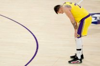 أن بي ايه: تمبروولفز يقصي ليكرز ونجمه ليبرون جيمس وروكتس يُبقي على آماله