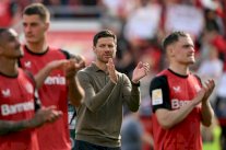 شابي ألونسو يعلن مغادرته باير ليفركوزن في نهاية الموسم