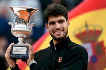 رولان غاروس: سينر العقبة الأبرز أمام ألكاراس وديوكوفيتش تحت المجهر