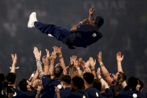 جائزة الكرة الذهبية: حملة الترويج لديمبيليه انطلقت