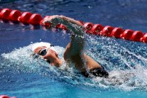 السبّاحة ماكنتوش تواصل تحطيم الارقام القياسية