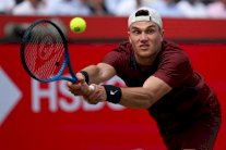 دورة كوينز: درايبر الى نصف النهائي للمرة الأولى