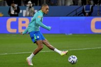 مونديال الأندية: رافينيا ينتقد المسابقة دفاعا عن حق اللاعبين في الإجازات