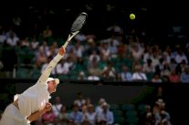 بطولة ويمبلدون: سينر يهزم ديوكوفيتش ويلحق بغريمه ألكاراس الى النهائي