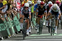 طواف فرنسا: انسحاب البلجيكي فيليبسن بعد سقطة قوية