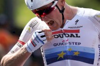 طواف فرنسا: فوز ثان للبلجيكي ميرلييه وبوغاتشار يتمسك بالصدارة