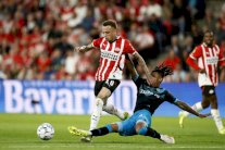 بطولة إيطاليا: نابولي يواصل تعاقداته بضم الدولي الهولندي لانغ