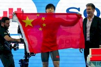 مونديال السباحة: الصيني تشين هايانغ يفوز بسباق 100 م صدرا