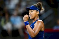 دورة مونتريال: أوساكا تضرب موعدا مع تاوسون في نصف النهائي