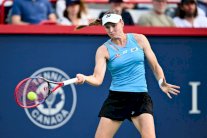 دورة مونتريال: ريباكينا تضرب موعدا مع المفاجأة مبوكو في نصف النهائي