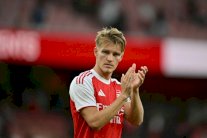 بطولة إنكلترا: أرتيتا ينتقد دعوات تجريد أوديغارد من شارة قيادة أرسنال