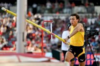 دوبلانتيس يسجّل رقما قياسيا جديدا في القفز بالزانة بـ6.29 م
