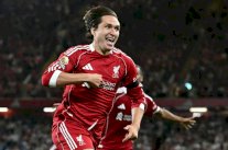 بطولة إنكلترا: كييزا ينقذ ليفربول ويقوده إلى فوز صعب في مستهلّ حملة الدفاع عن اللقب