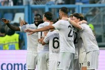 بطولة إيطاليا: نابولي يستهل الدفاع عن لقبه بفوز على ساسوولو