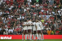 بطولة إنكلترا: أرسنال يعلن عن نفسه باكرا باسقاطه يونايتد في 