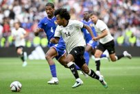 بطولة ألمانيا: ليفركوزن يواصل إعادة البناء بضم باديه وإيتشيفيري