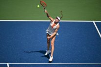 فلاشينغ ميدوز: ريباكينا تسحق رادوكانو وتبلغ ثمن النهائي