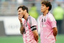 سياتل ساوندرز يصعق إنتر ميامي-ميسي ويظفر بلقب كأس الرابطتين