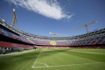 افتتاح كامب نو يتأخر بسبب مشكلة الإخلاء: ما هي آخر التطورات؟