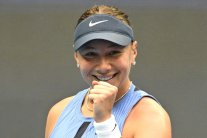 دورة بكين: أنيسيموفا تسحق غوف في 58 دقيقة