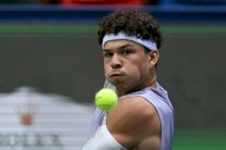 دورة شنغهاي: خروج شيلتون من الدور الثاني