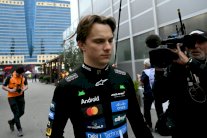 جائزة سنغافورة الكبرى: بياستري يقر انه تعلم 