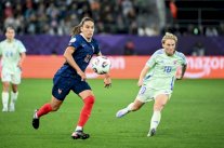 لاعبة العلا السعودي أمل ماجري تعتزل دوليا مع منتخب فرنسا (مقابلة مع فرانس برس)