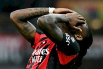 بطولة إيطاليا: ميلان يهدر فرصة تعزيز صدارته بتعادله امام بيزا