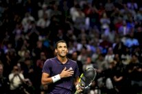 دورة باريس: أوجيه-ألياسيم يقصي بوبليك ويبلغ النهائي