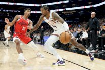 دوري أن بي ايه: صنز يستعيد توازنه ويلحق الخسارة ثالثة تواليا بكليبرز