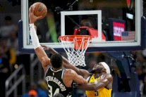 أن بي ايه: يانيس يسقط إنديانا في الرمق الأخير