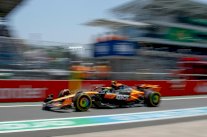 جائزة البرازيل الكبرى: نوريس أول المنطلقين في سباق السرعة