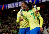 إستيفاو وكازيميرو يقودان البرازيل للفوز على السنغال وديا