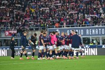 بطولة إيطاليا: بولونيا يسدي خدمة لروما وقطبي ميلانو بإسقاطه نابولي