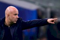 دوري أبطال أوروبا: ليفربول وسلوت يتنفسان الصعداء بهدف قاتل في ميلانو