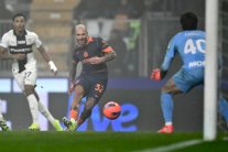 بطولة إيطاليا: انتر يعزز صدارته بعد تعثر نابولي