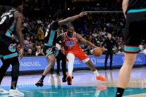 أن بي ايه: أوكلاهوما يتغلب على ممفيس بصعوبة رغم غياب نجومه