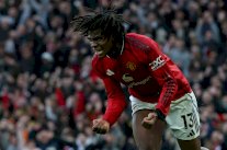 بطولة إنكلترا: مانشستر يونايتد يفوز على مانشستر سيتي 2-0 في المباراة الأولى لكاريك