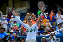 الكندي راونيتش يعتزل كرة المضرب عن 35 عاما